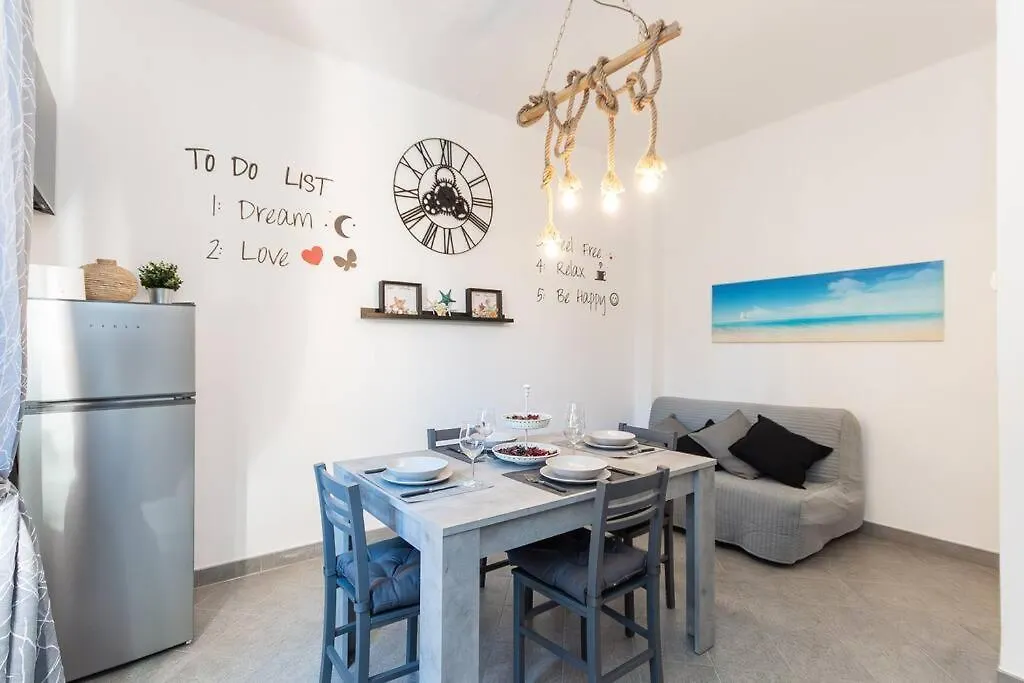 Appartamento Sopra Il Porto Genoa Apartment